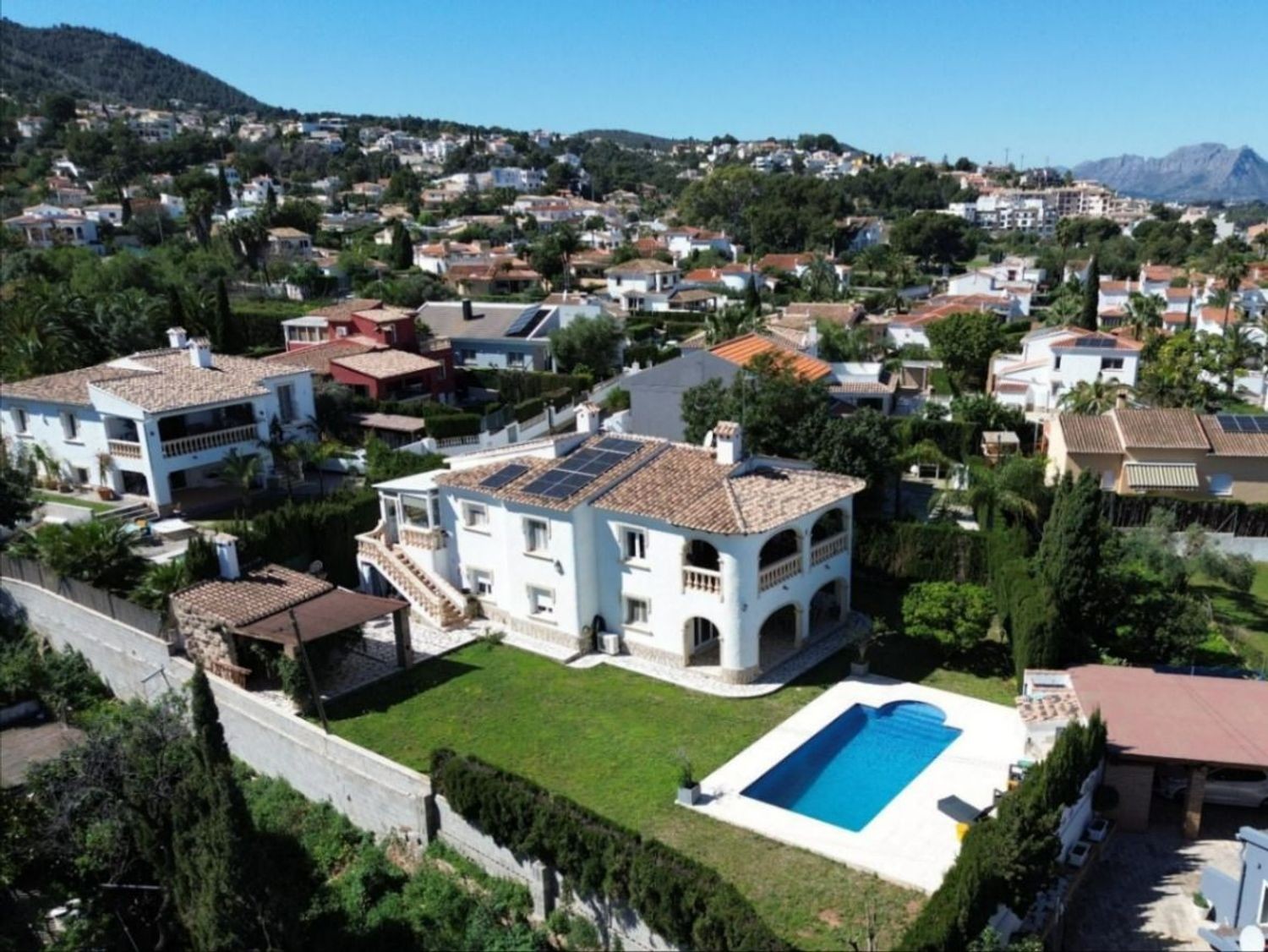 Villa à Denia, Alicante, Espagne 3 chambres, 330 m2 No. 195663