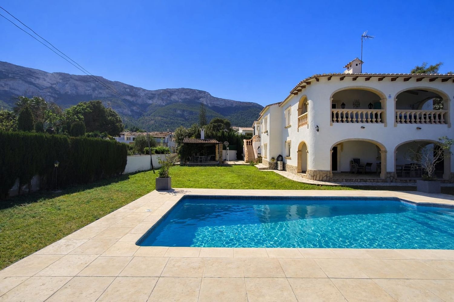 Villa à Denia, Alicante, Espagne 3 chambres, 330 m2 No. 195663
