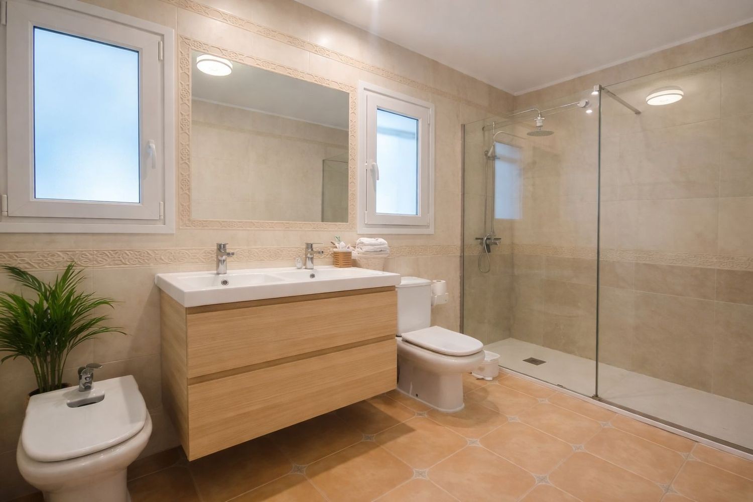 Villa à Denia, Alicante, Espagne 3 chambres, 330 m2 No. 195663