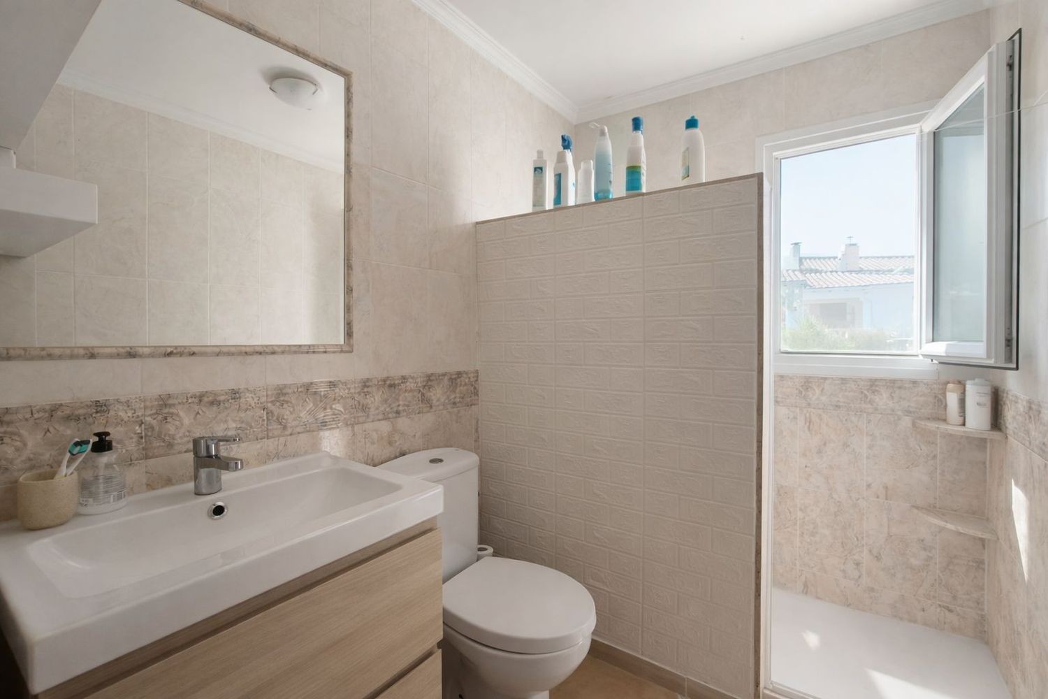 Villa à Denia, Alicante, Espagne 3 chambres, 330 m2 No. 195663