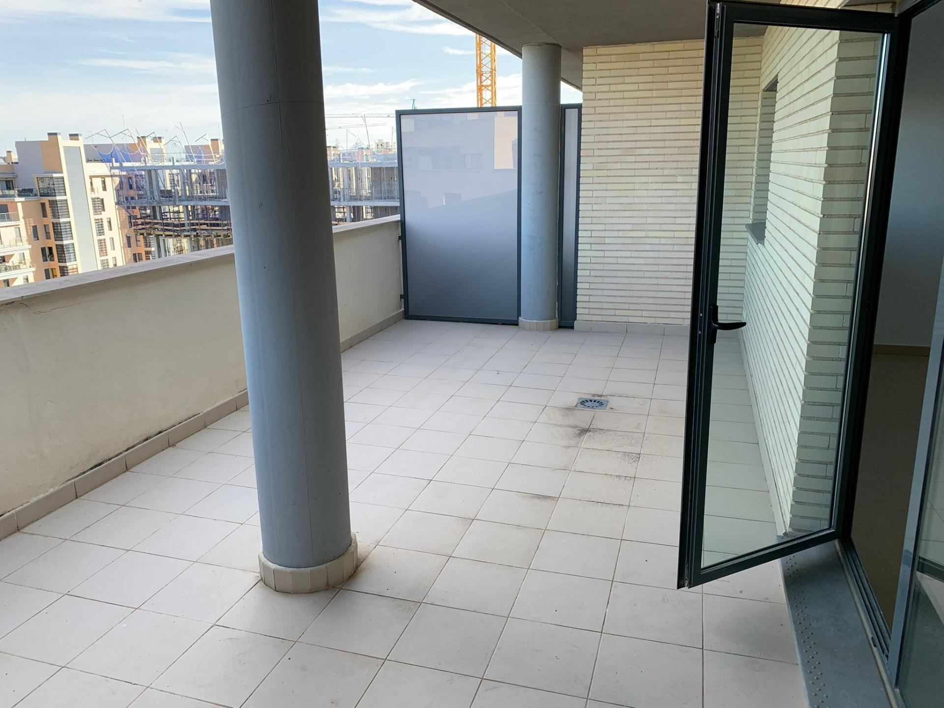 Penthouse in Alicante, Spain 4 bedrooms, 190 sq.m. No. 166575