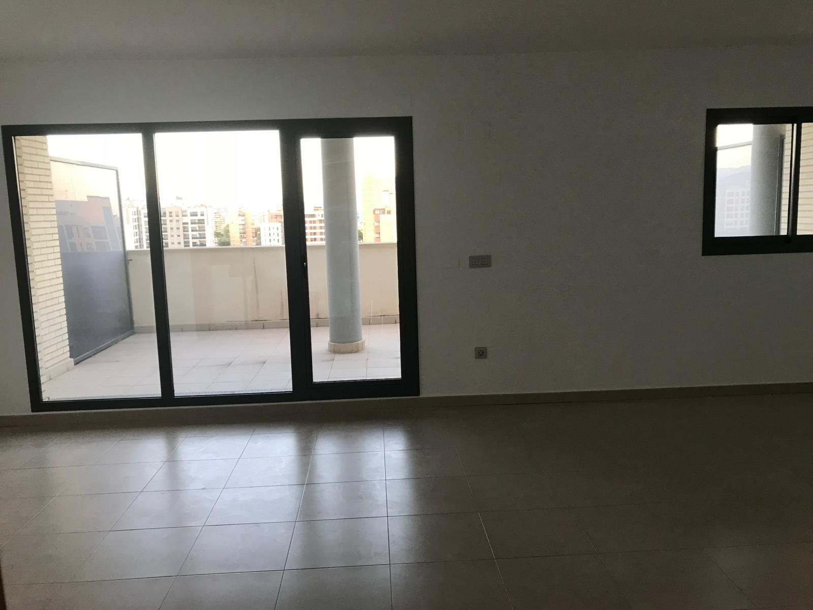 Penthouse in Alicante, Spain 4 bedrooms, 190 sq.m. No. 166575