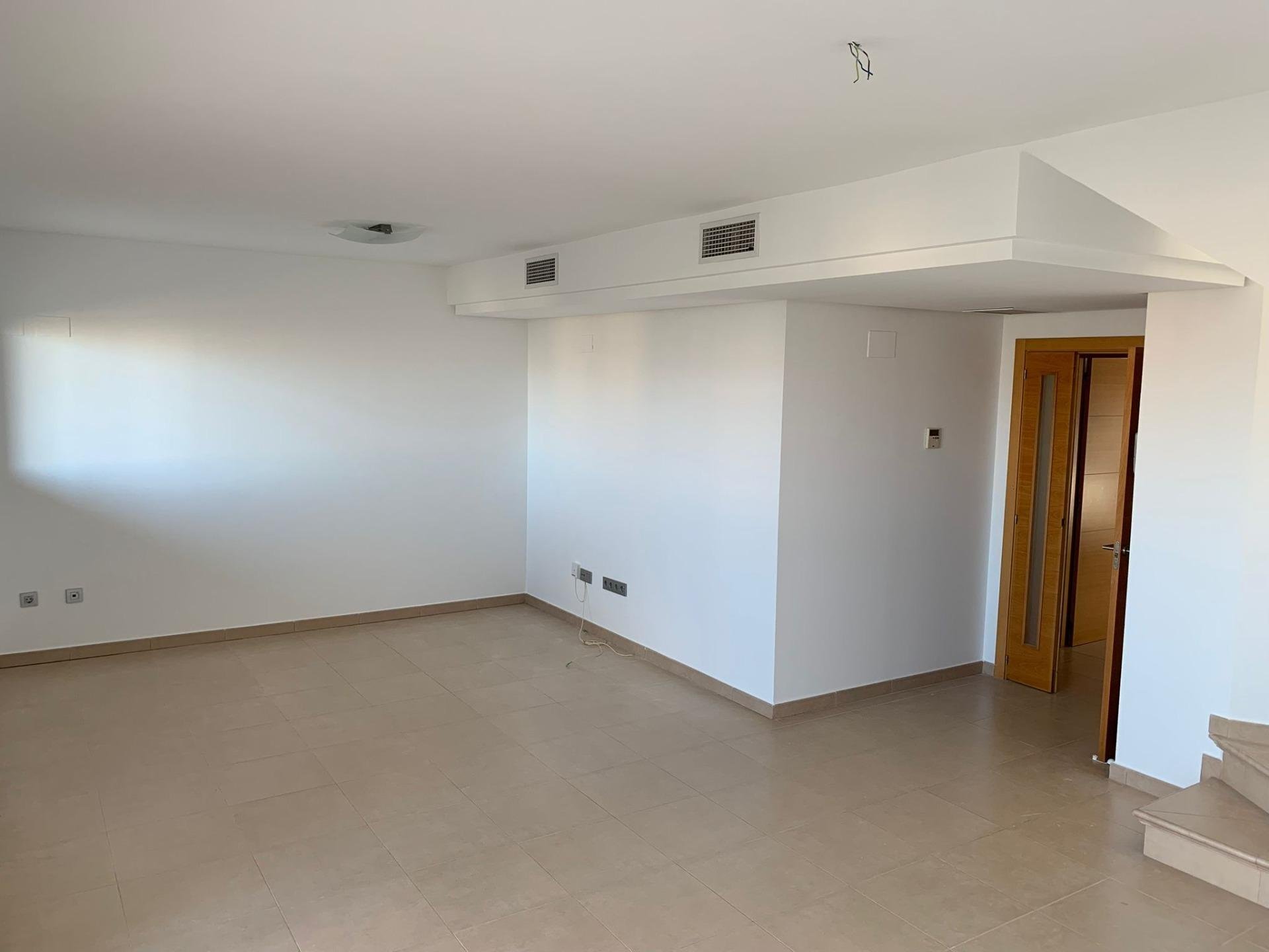 Penthouse in Alicante, Spain 4 bedrooms, 190 sq.m. No. 166575