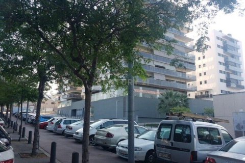 Garāža Sant Joan Despi, Barcelona, Spānijā 23 m2 Nr. 186600