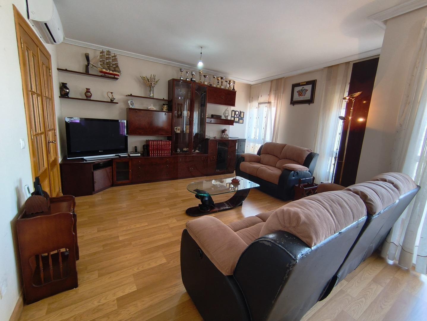 Appartamento a Torrevieja, Alicante, Spagna 2 camere da letto, 96 mq. N° 184360