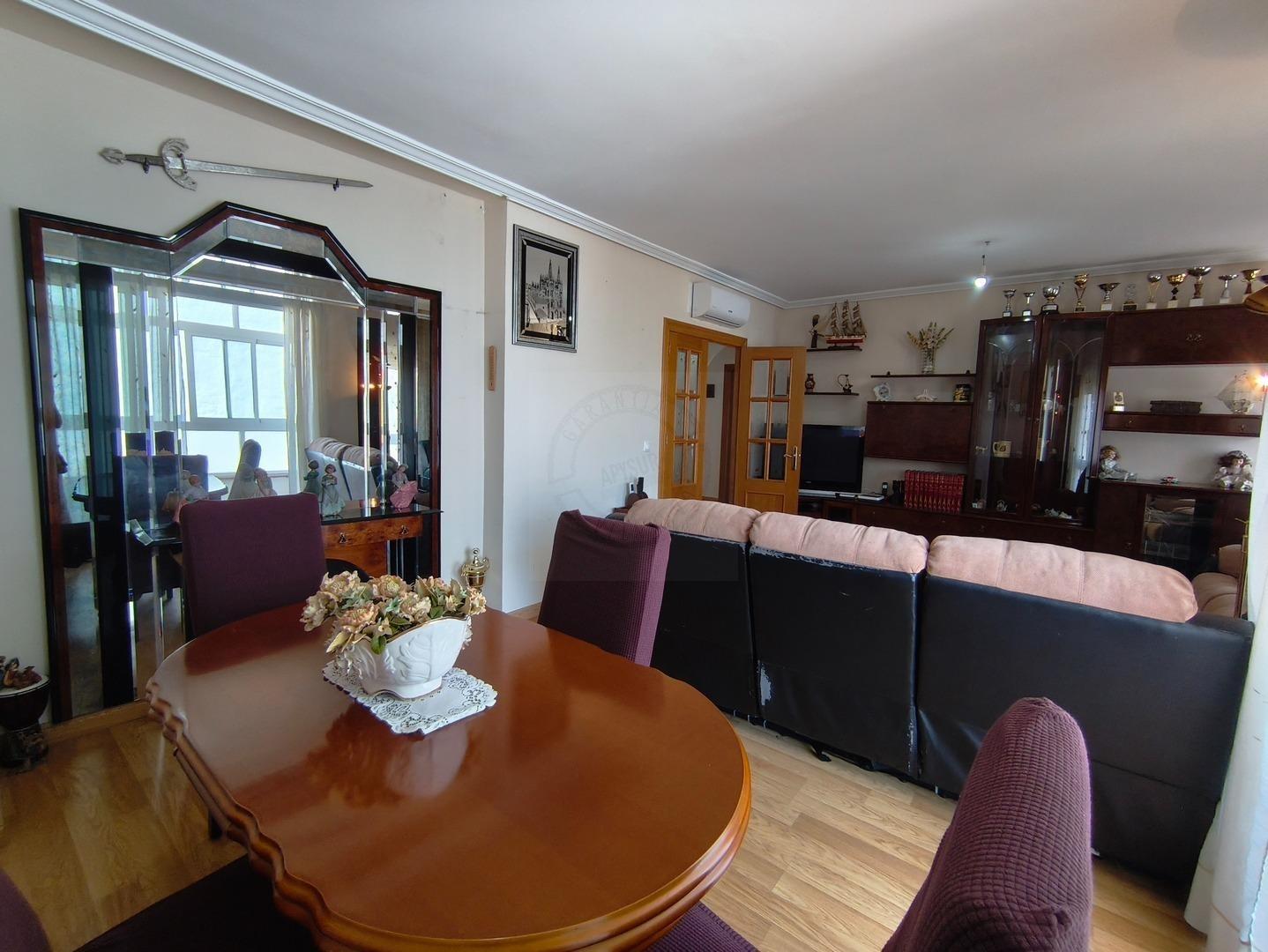 Appartamento a Torrevieja, Alicante, Spagna 2 camere da letto, 96 mq. N° 184360