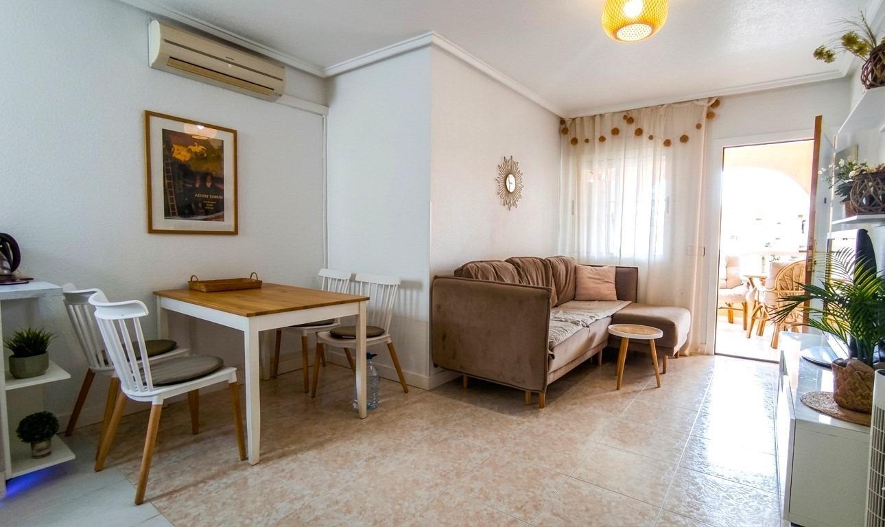 Bungalow à Los Balcones, Alicante, Espagne 2 chambres, 59 m2 No. 184359