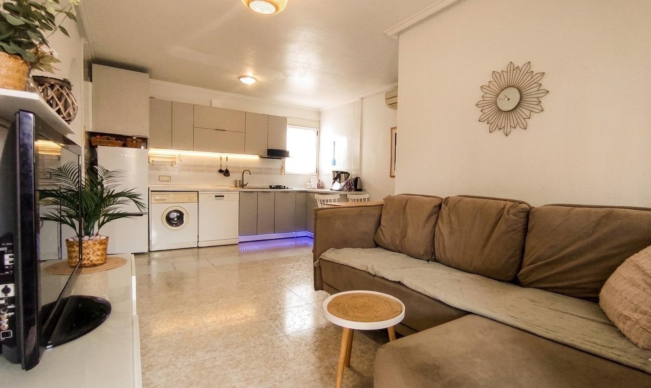 Bungalow à Los Balcones, Alicante, Espagne 2 chambres, 59 m2 No. 184359