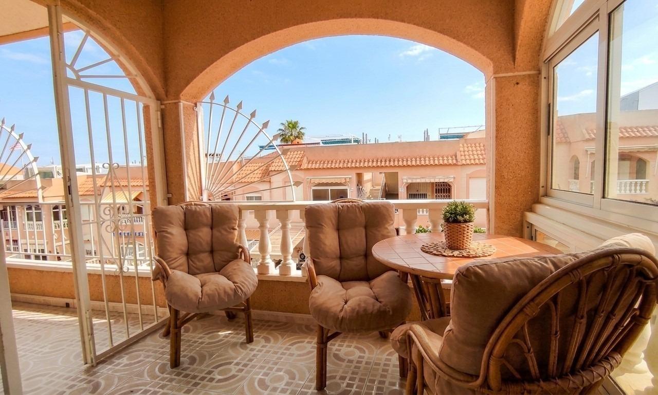 Bungalow à Los Balcones, Alicante, Espagne 2 chambres, 59 m2 No. 184359