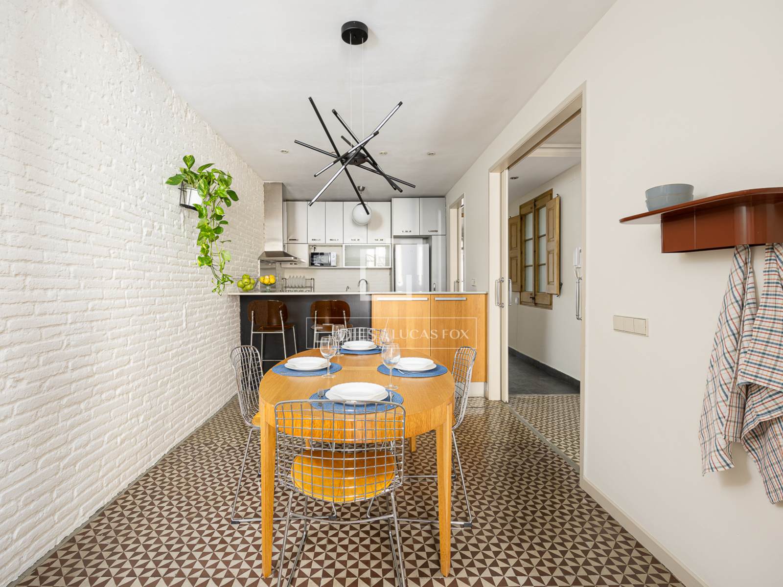 Dzīvoklis Barcelona, Spānijā 2 istabas, 104 m2 Nr. 192848