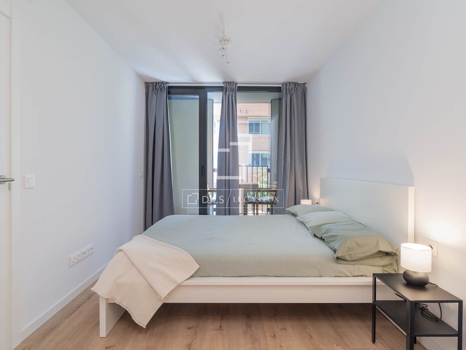 Dzīvoklis Barcelona, Spānijā 2 istabas, 74 m2 Nr. 192851