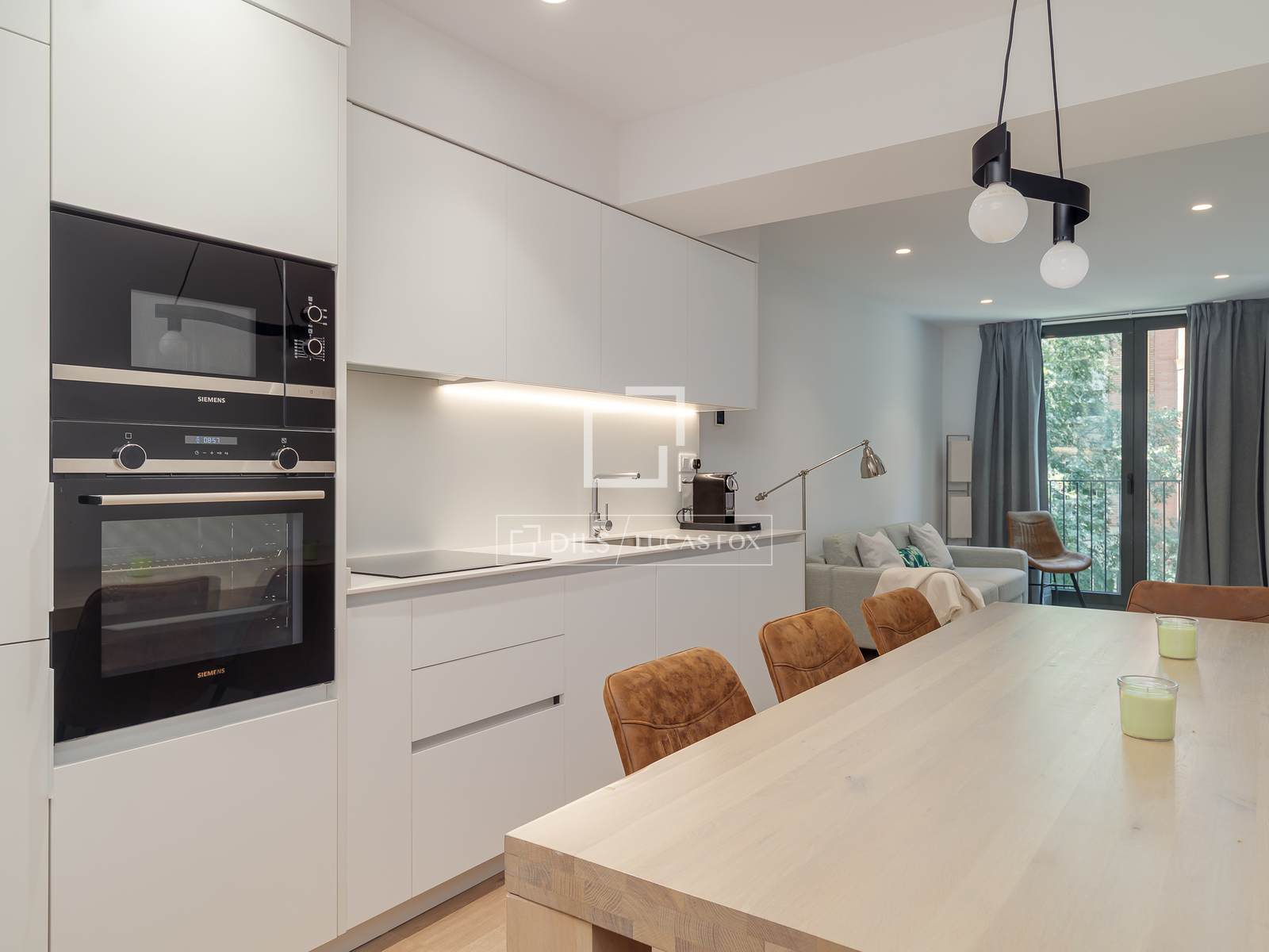 Dzīvoklis Barcelona, Spānijā 2 istabas, 74 m2 Nr. 192851