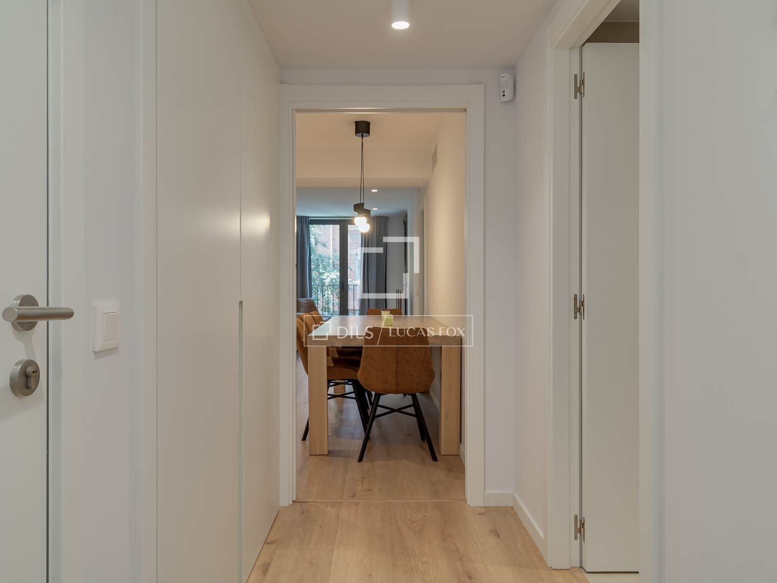 Dzīvoklis Barcelona, Spānijā 2 istabas, 74 m2 Nr. 192851