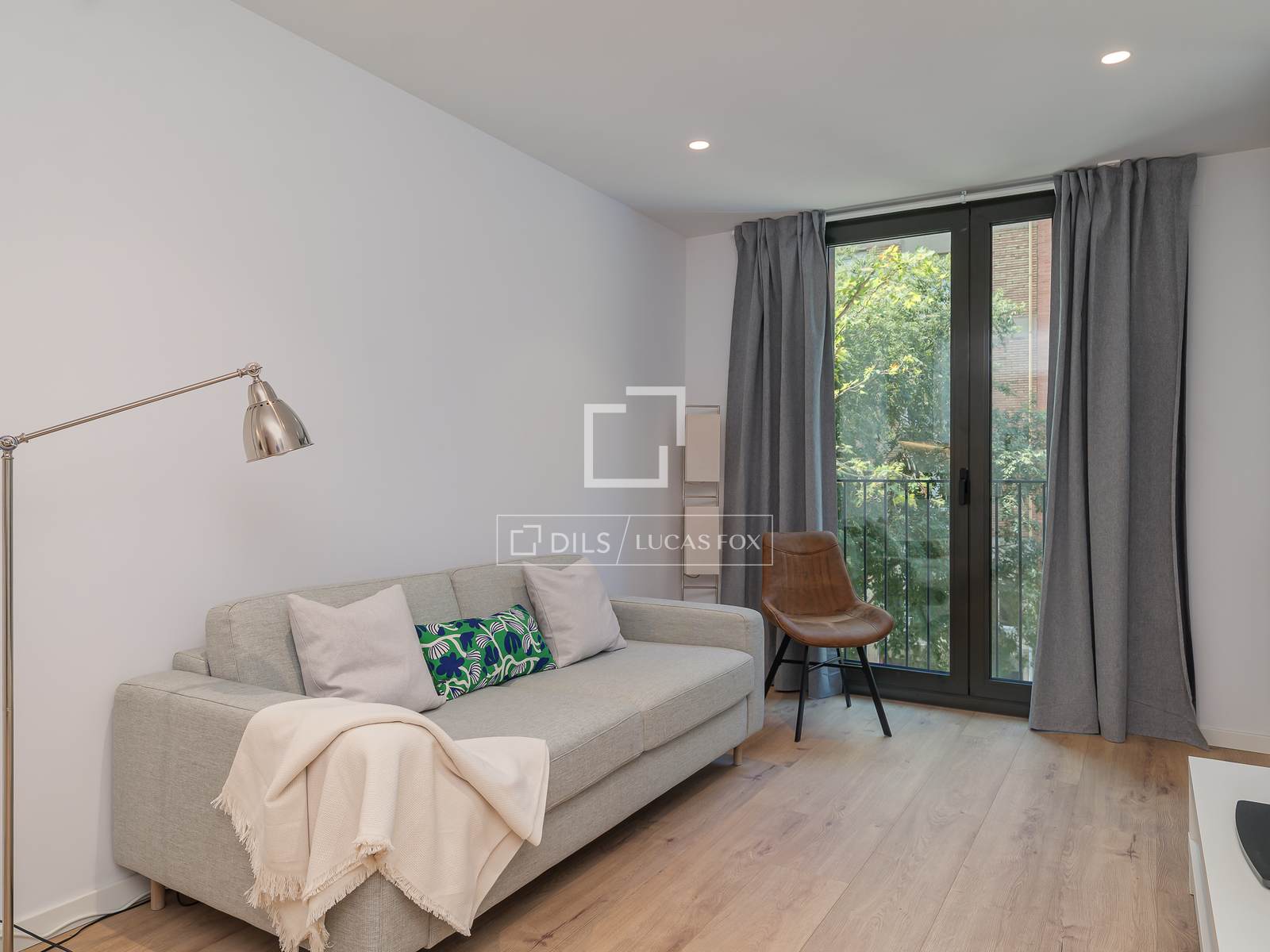 Dzīvoklis Barcelona, Spānijā 2 istabas, 74 m2 Nr. 192851