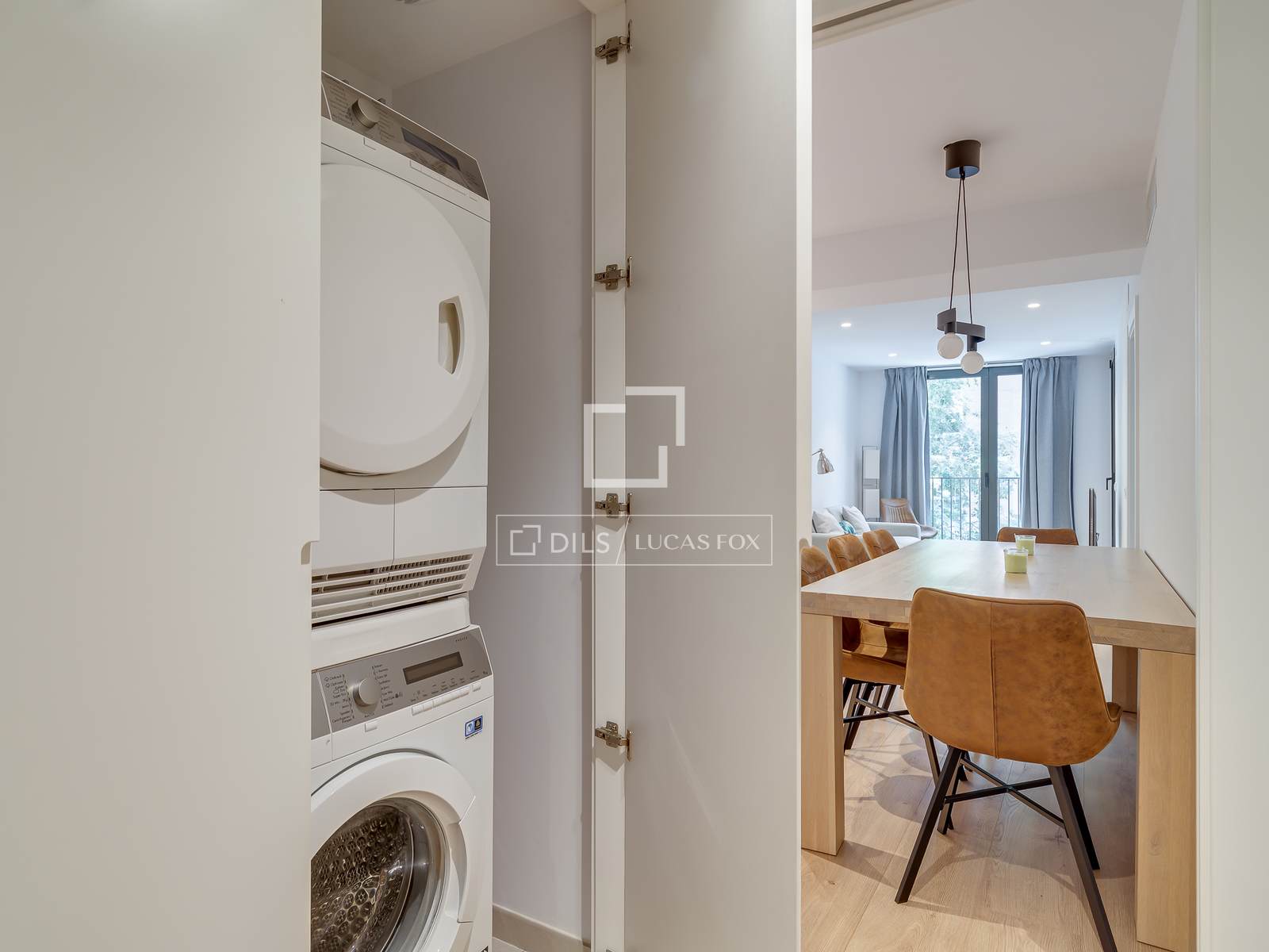 Dzīvoklis Barcelona, Spānijā 2 istabas, 74 m2 Nr. 192851