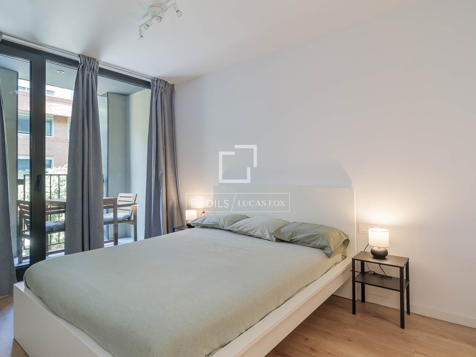 Dzīvoklis Barcelona, Spānijā 2 istabas, 74 m2 Nr. 192851
