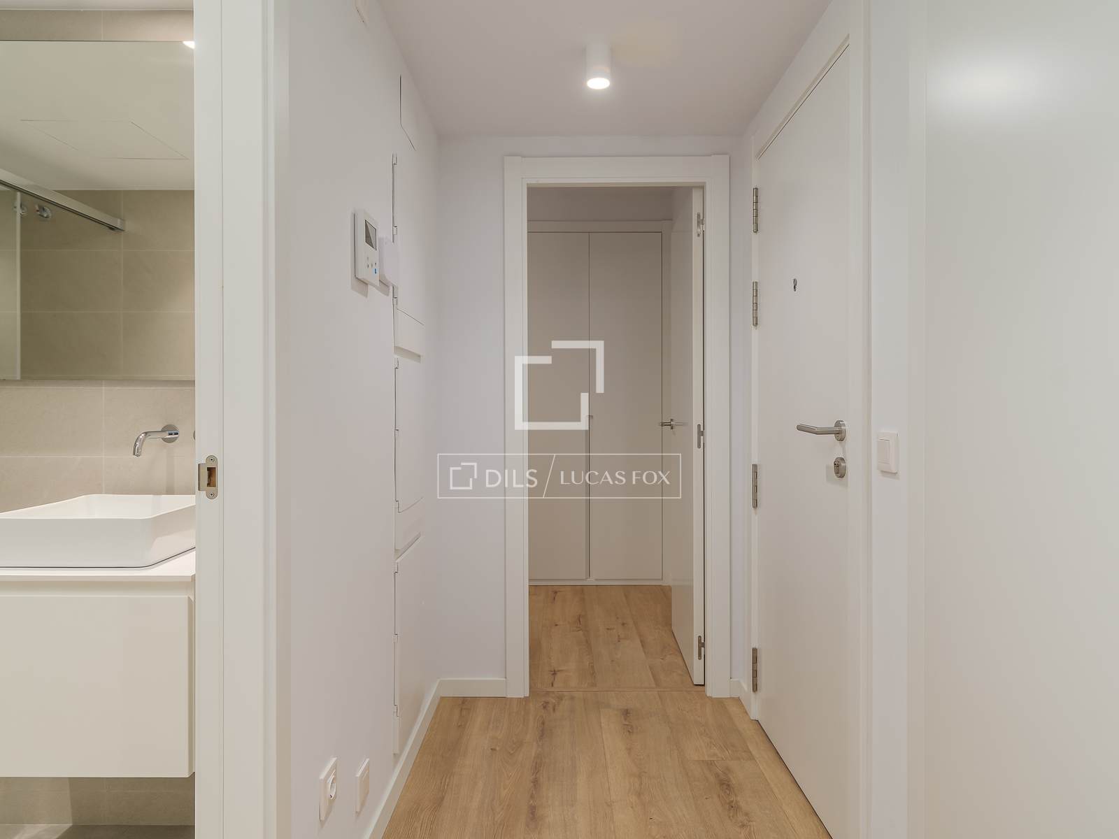 Dzīvoklis Barcelona, Spānijā 2 istabas, 74 m2 Nr. 192851