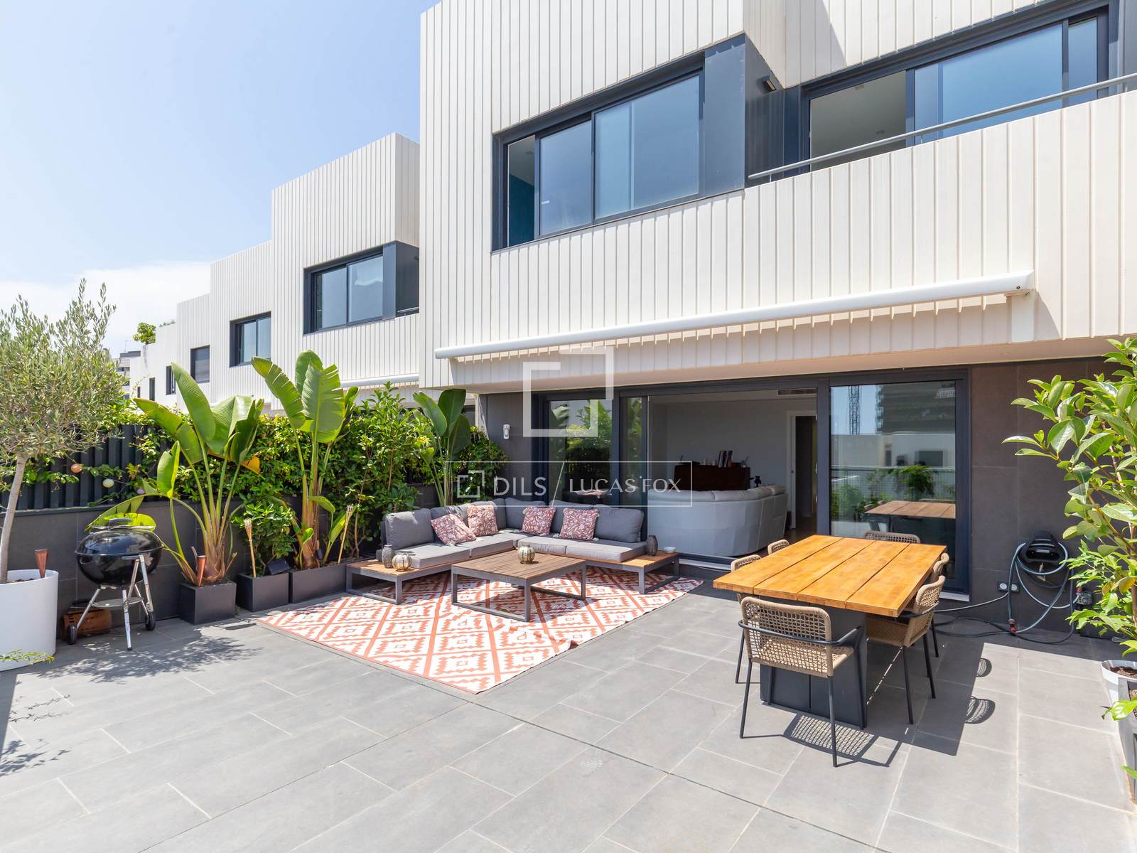 Villa Esplugues de Llobregat, Barcelona, Spānijā 5 istabas, 342 m2 Nr. 192850