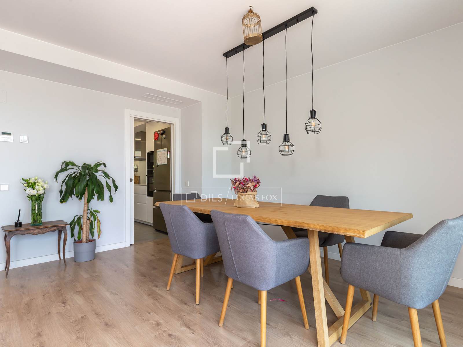 Villa Esplugues de Llobregat, Barcelona, Spānijā 5 istabas, 342 m2 Nr. 192850