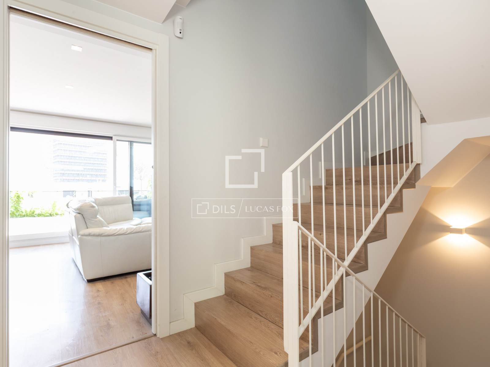 Villa Esplugues de Llobregat, Barcelona, Spānijā 5 istabas, 342 m2 Nr. 192850