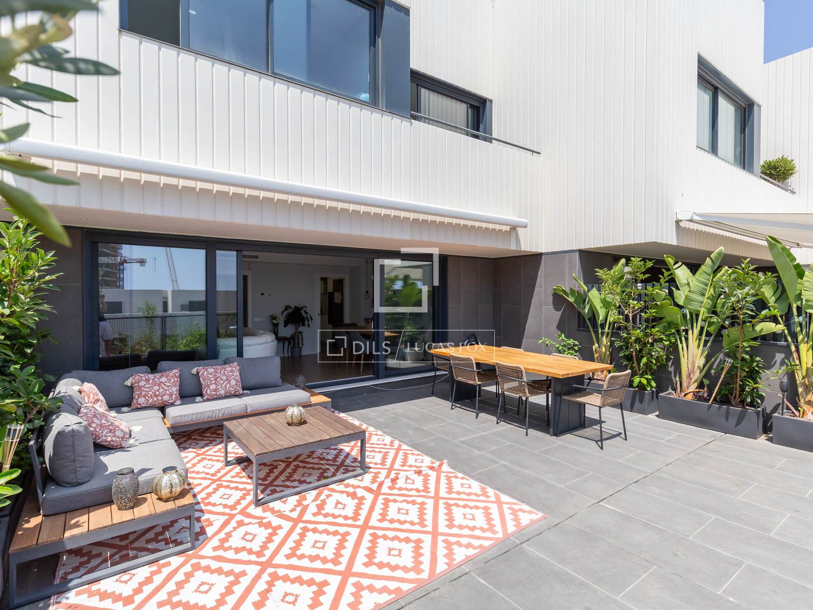 Villa Esplugues de Llobregat, Barcelona, Spānijā 5 istabas, 342 m2 Nr. 192850
