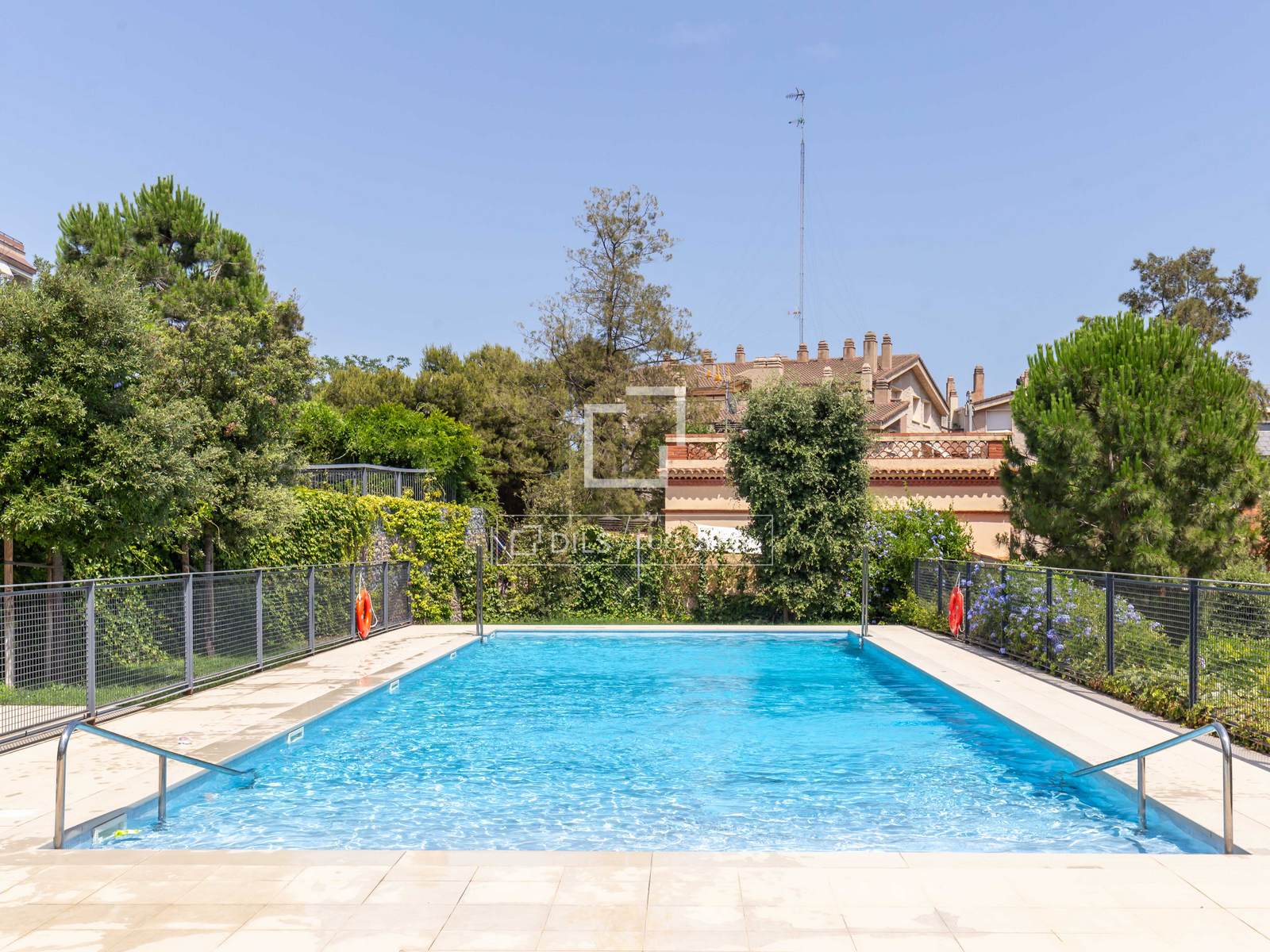 Villa Esplugues de Llobregat, Barcelona, Spānijā 5 istabas, 342 m2 Nr. 192850