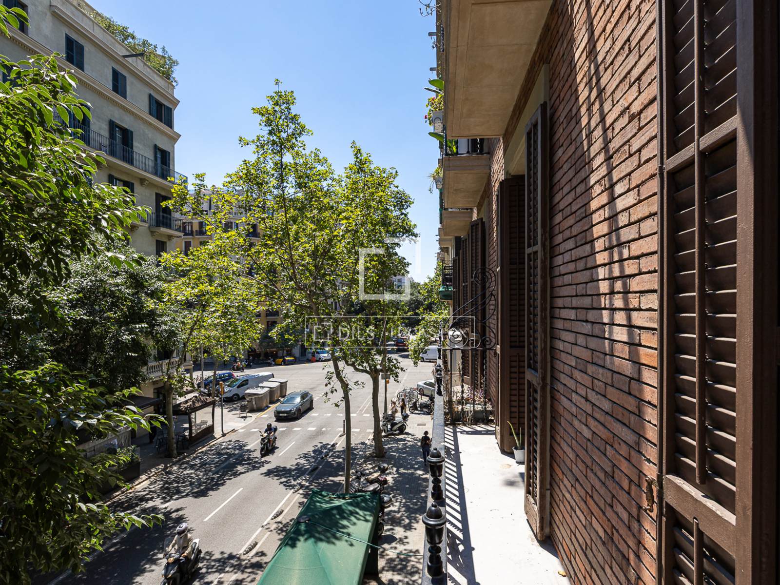 Apartment à Barcelona, Espagne 4 chambres, 174 m2 No. 192852