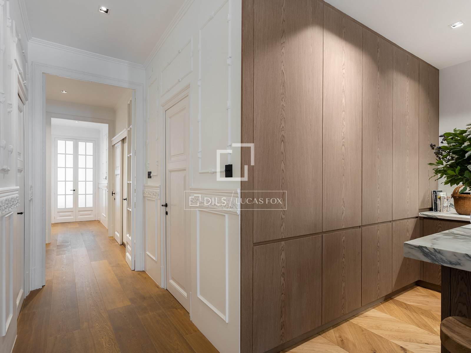 Apartment à Barcelona, Espagne 4 chambres, 174 m2 No. 192852