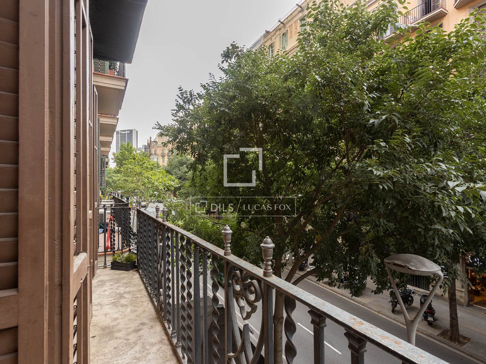 Apartment à Barcelona, Espagne 4 chambres, 174 m2 No. 192852