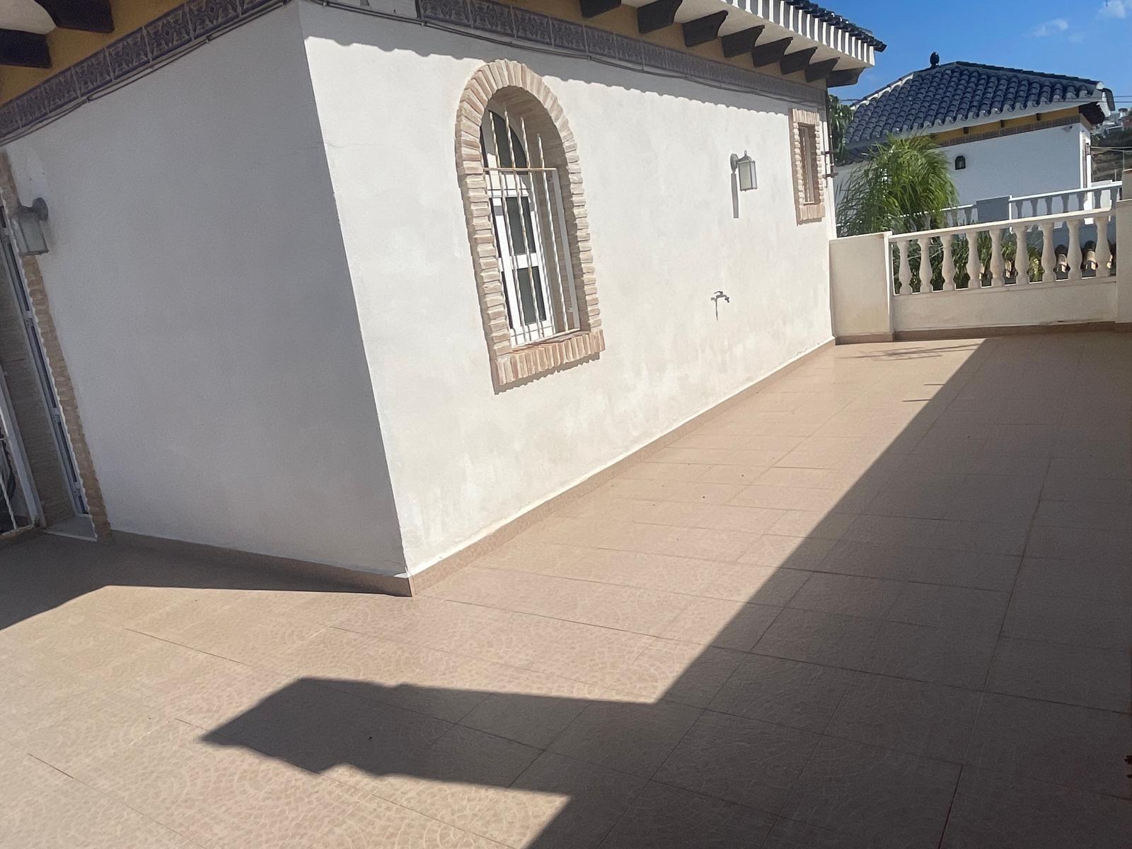House in Torrevieja, Alicante, Spain 5 bedrooms, 161 sq.m. No. 165668