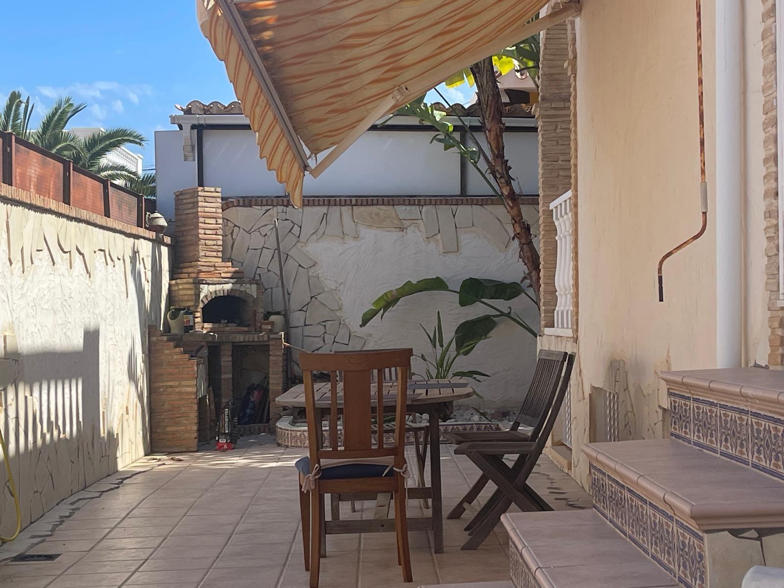 House in Torrevieja, Alicante, Spain 5 bedrooms, 161 sq.m. No. 165668