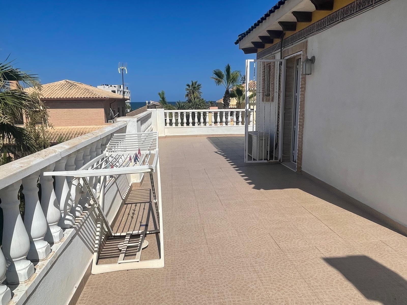 House in Torrevieja, Alicante, Spain 5 bedrooms, 161 sq.m. No. 165668