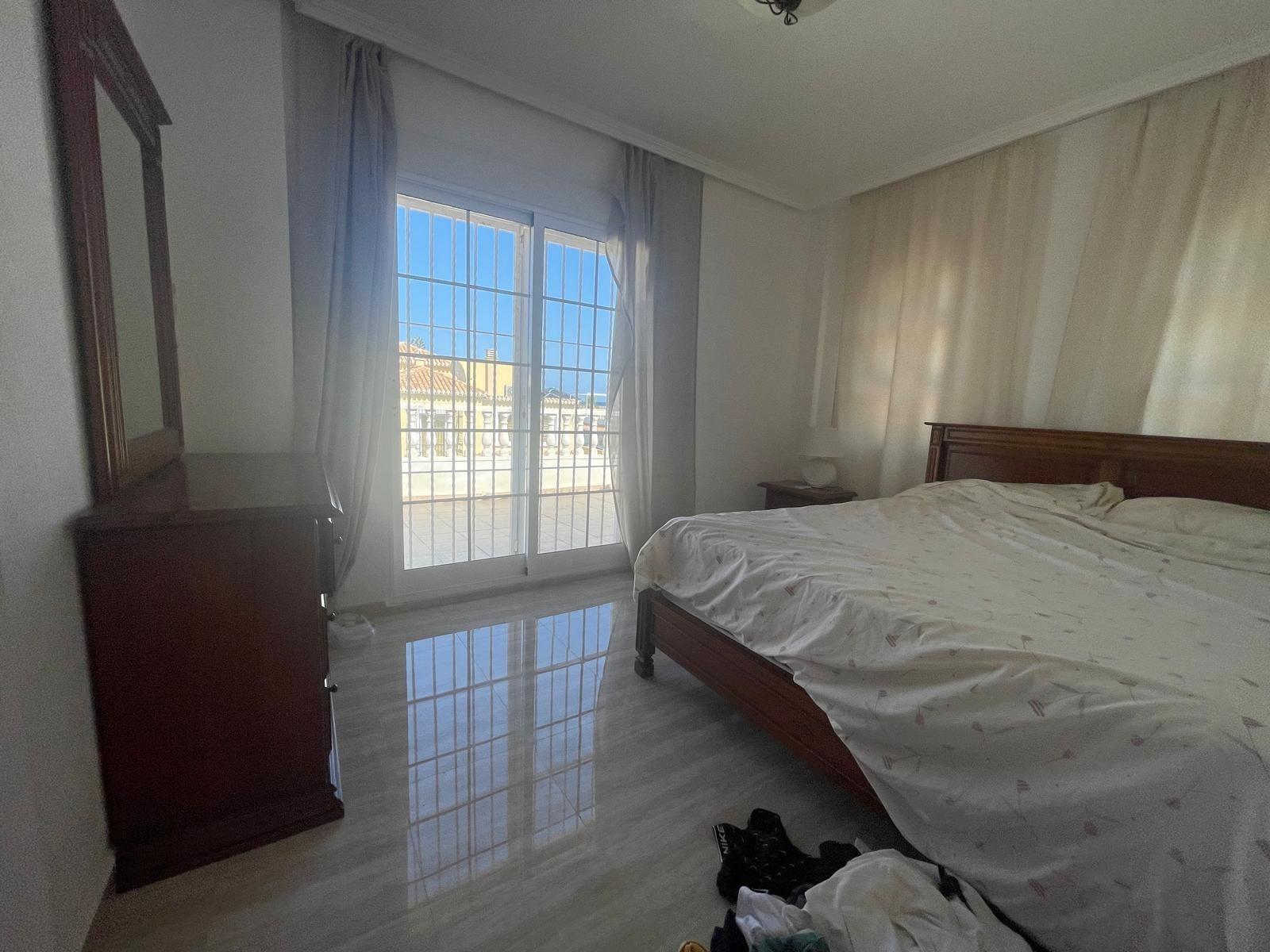House in Torrevieja, Alicante, Spain 5 bedrooms, 161 sq.m. No. 165668