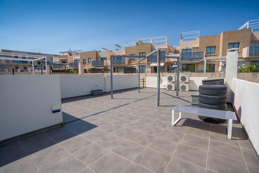Villa in La Zenia, Alicante, Spain 3 bedrooms, 76 sq.m. No. 165662