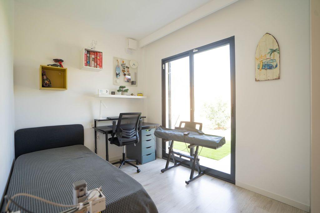 Villa in La Zenia, Alicante, Spain 3 bedrooms, 76 sq.m. No. 165662