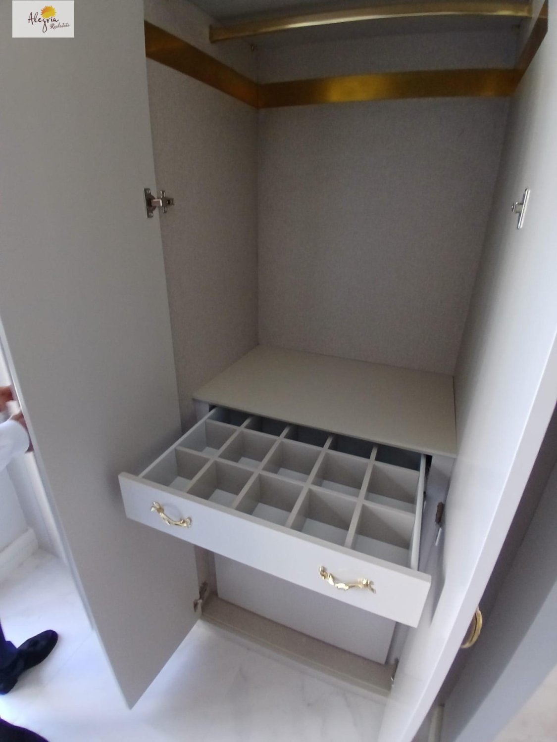 Penthouse in Valencia, Spain 3 bedrooms, 200 sq.m. No. 165663