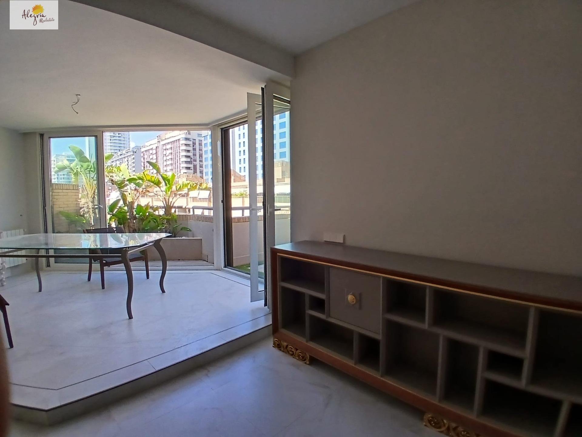 Penthouse in Valencia, Spain 3 bedrooms, 200 sq.m. No. 165663