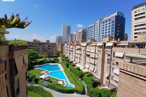 Penthauss Valencia, Spānijā 3 istabas, 200 m2 Nr. 165663