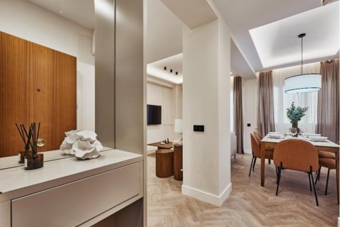 Apartament w Madrid, Hiszpania 3 sypialnie, 141 mkw. nr 165667