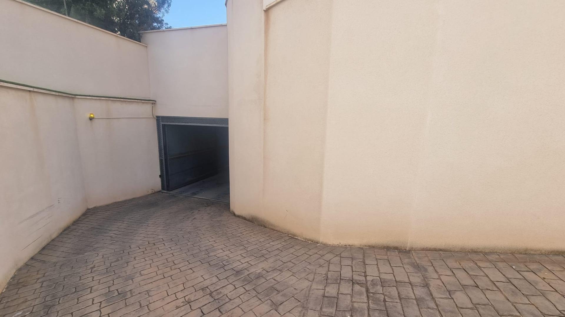 Estacionamiento en Torrevieja, Alicante, España 10 m2 No. 182809