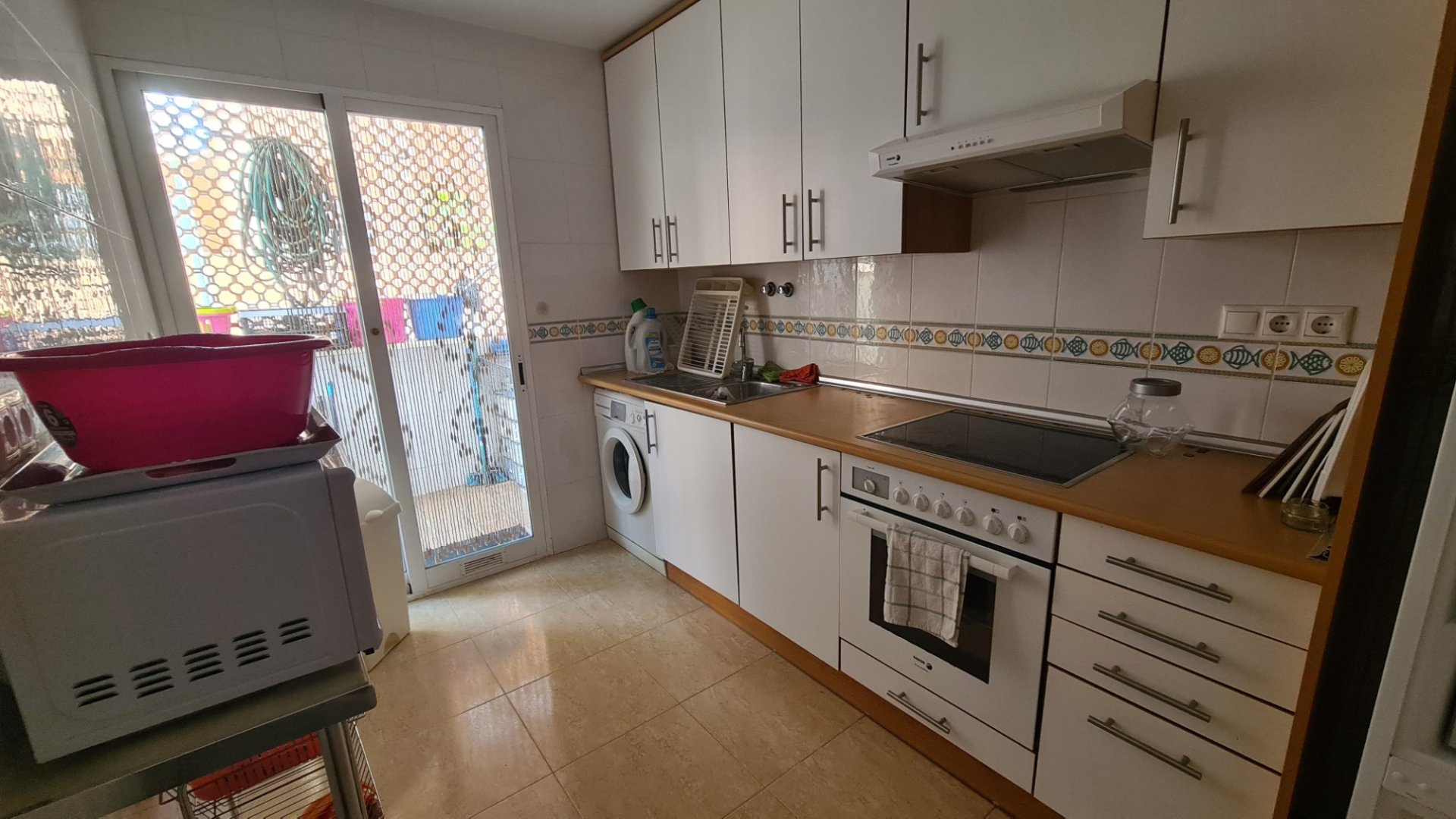 Apartamento en Alicante, España 3 dormitorios,  No. 133643
