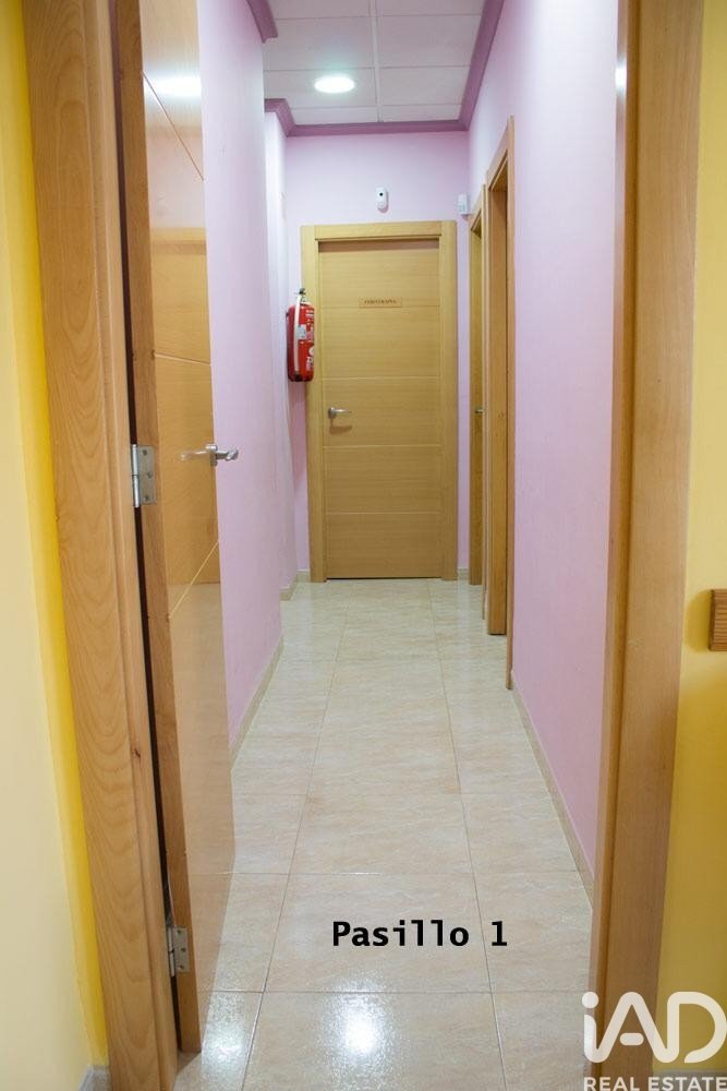 Liikekiinteistö Canet d'En Berenguer, Valencia, Espanja 8 makuuhuonetta, 134 m2 No. 185492