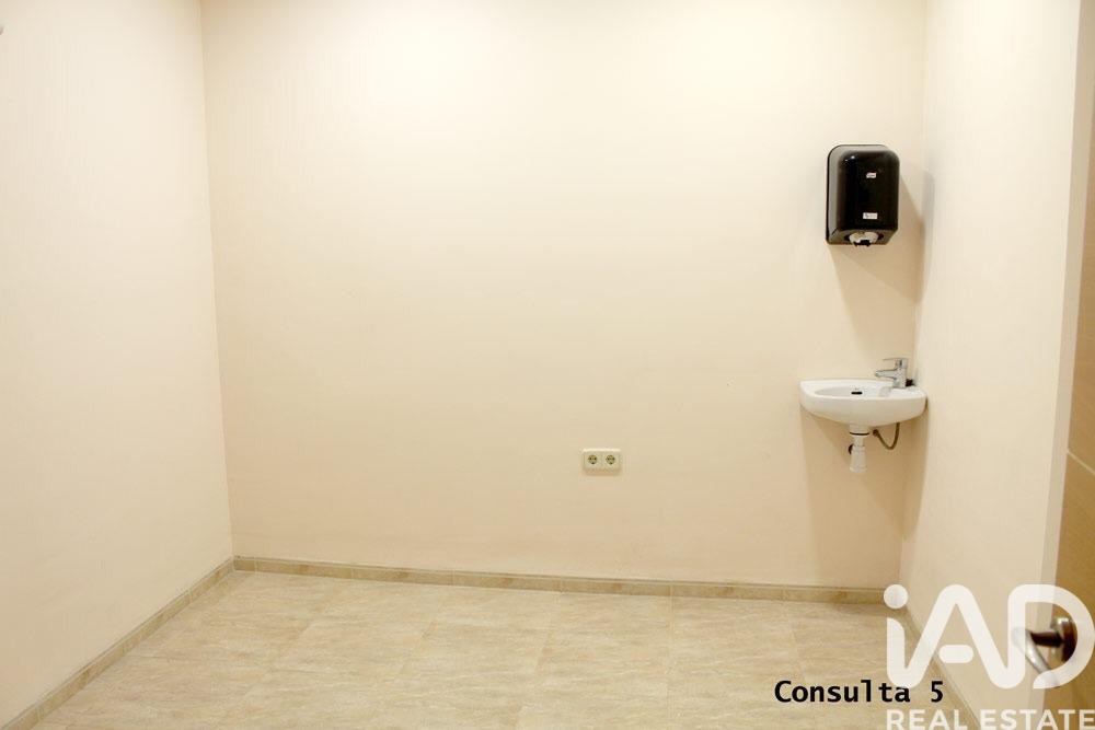 Liikekiinteistö Canet d'En Berenguer, Valencia, Espanja 8 makuuhuonetta, 134 m2 No. 185492