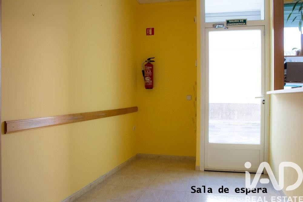 Liikekiinteistö Canet d'En Berenguer, Valencia, Espanja 8 makuuhuonetta, 134 m2 No. 185492