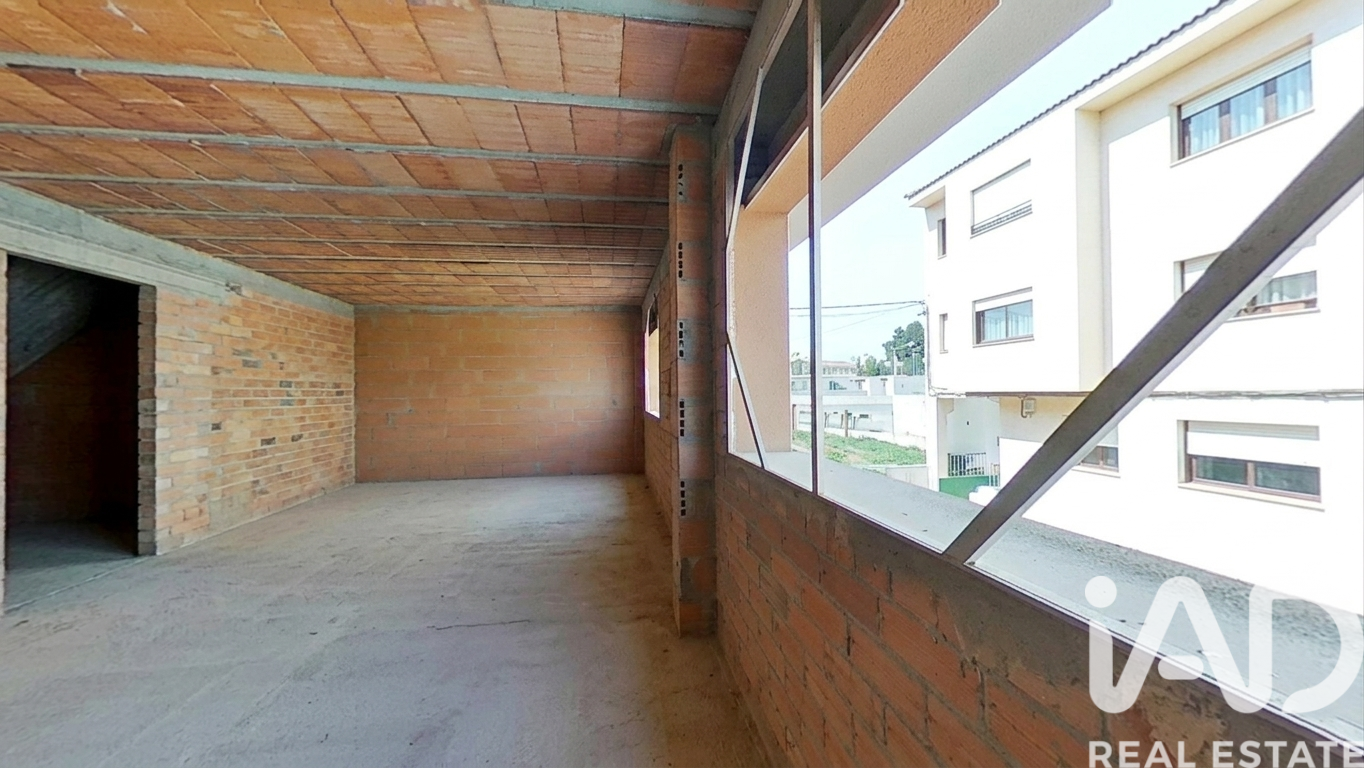 Hus i Rossello, Lleida, Spanien 4 sovrum, 246 kvm. Nr. 185491