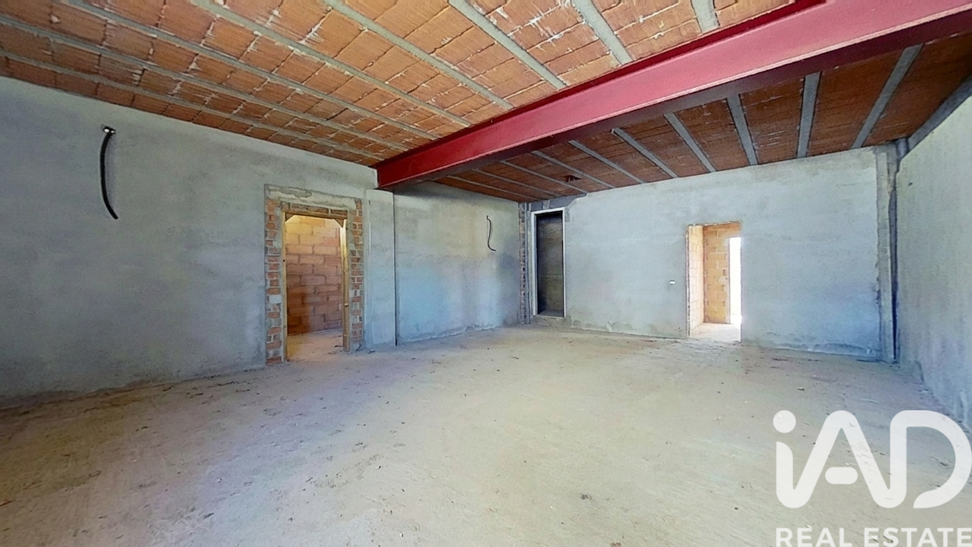 Hus i Rossello, Lleida, Spanien 4 sovrum, 246 kvm. Nr. 185491