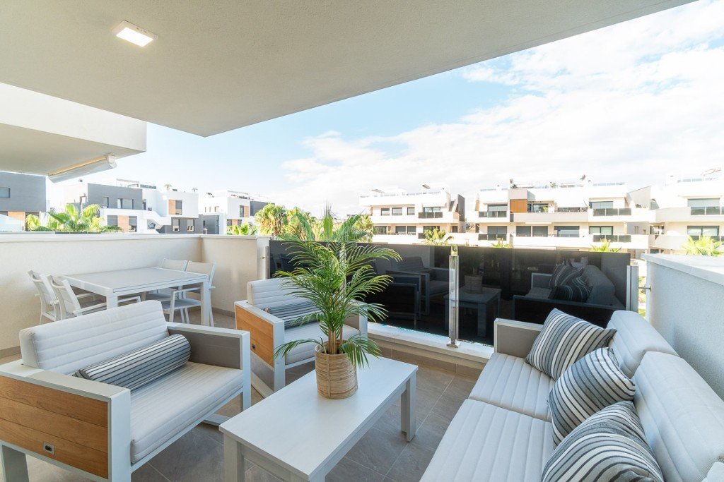 Dzīvoklis Alicante, Spānijā 2 istabas, 81 m2 Nr. 145344