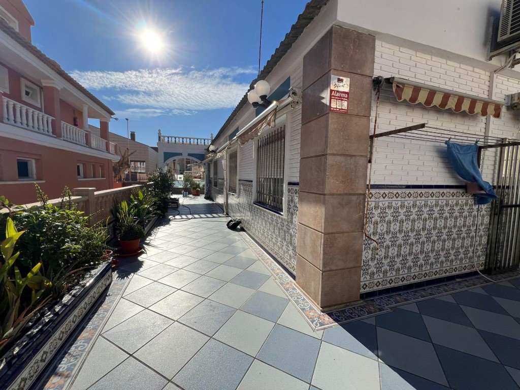 Rindu māja La Mata, Alicante, Spānijā 3 istabas, 80 m2 Nr. 145341