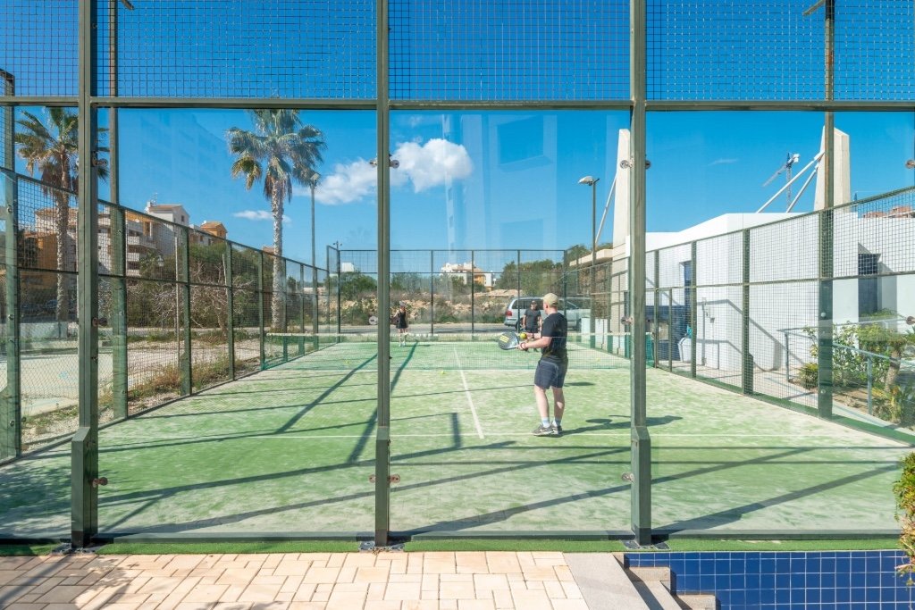 Appartamento a Punta Prima, Alicante, Spagna 2 camere da letto, 72 mq. N° 145342
