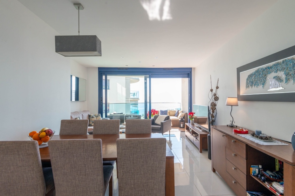 Appartamento a Punta Prima, Alicante, Spagna 2 camere da letto, 72 mq. N° 145342